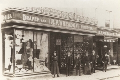 000071 Staff and shop front of R P Wheadon c1920